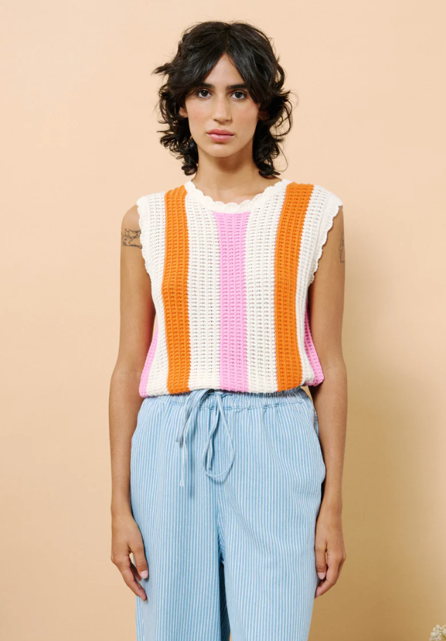 TOP CLUSIA CREME "HS-CHM-25202"