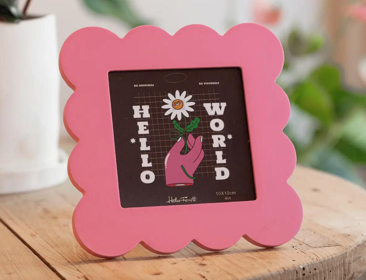 BILDERRAHMEN GEWELLT